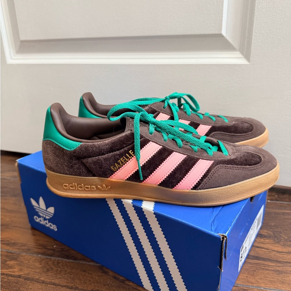 Adidas Gazelle Indoor - Dark Brown / Glow Pink / Court Green